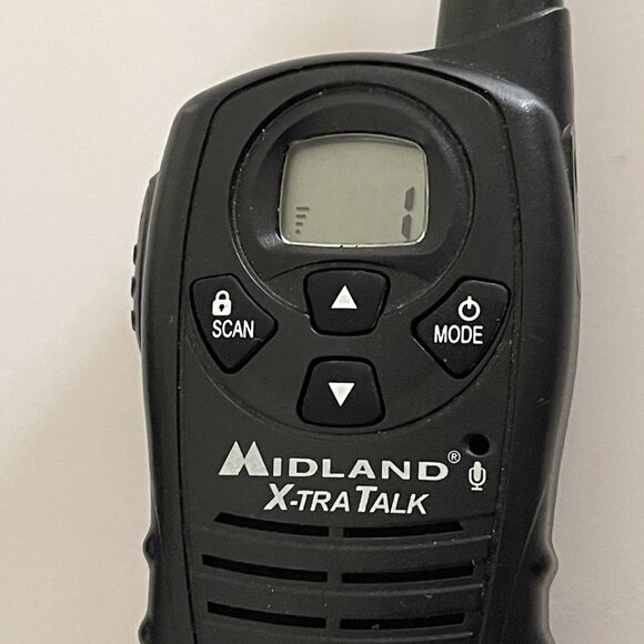 Midland X-Tra Talk LXT114 Black Two Way Radio Walkie Talkies Black 18-Miles - Picture 5 of 16